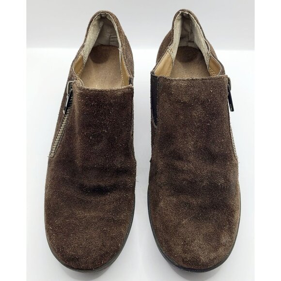 AEROSOLES Shoes - Aerosoles Boots Ankle Booties Brown Suede Wedge Heel Zip-Up Size 5.5